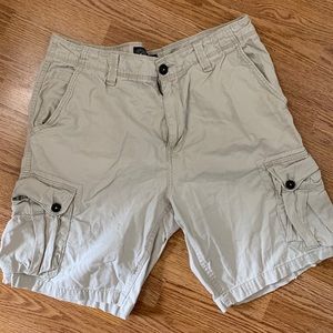 American Eagle cargo shorts